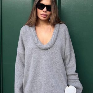 3D V Neck Paneled Oversized Solid Sweater